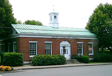 Camas Main Post Office Image